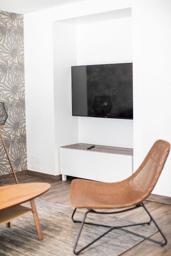Le Foncillion Apartment Роаян Екстериор снимка